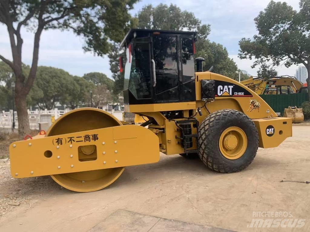CAT CS 683 E Egydobos hengerek
