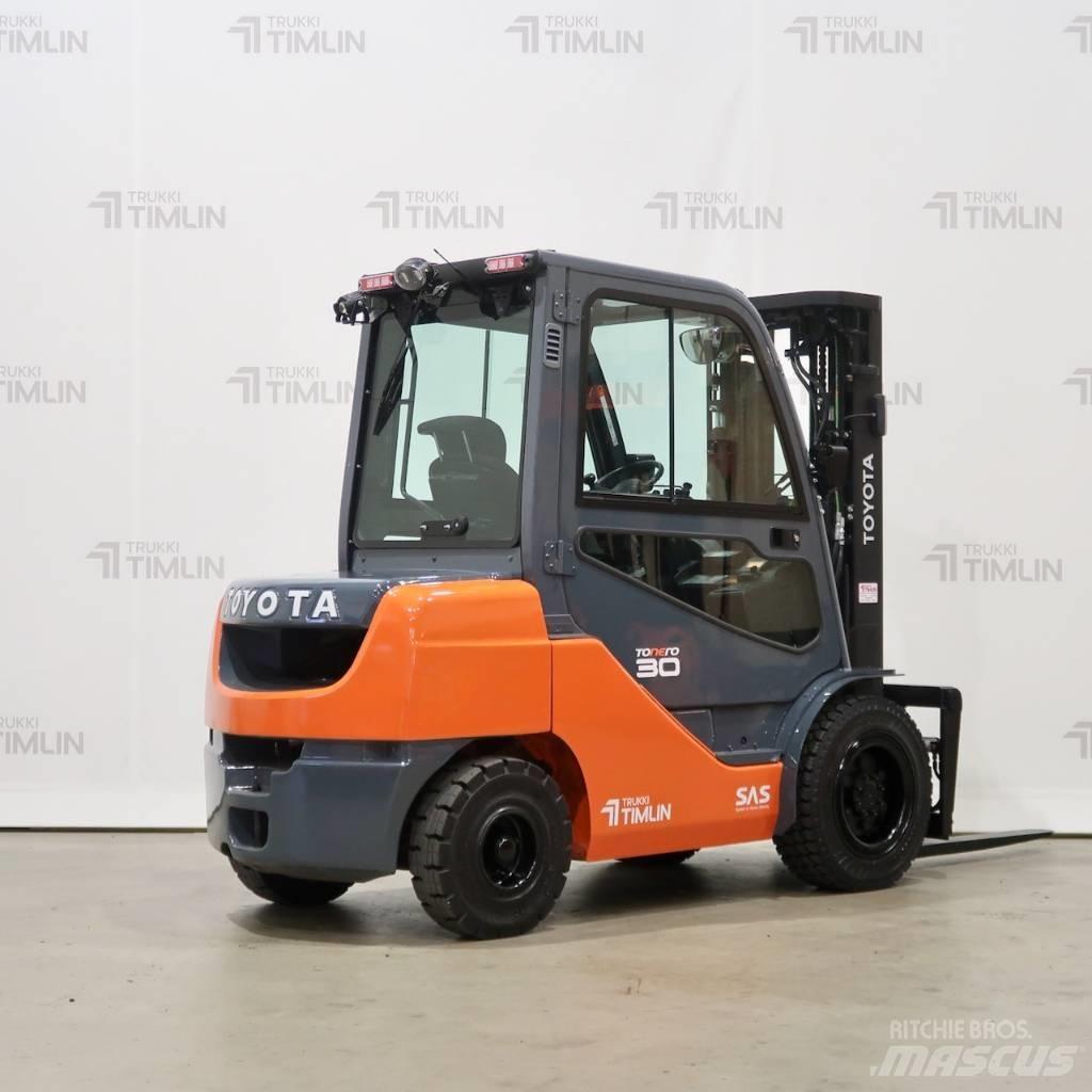 Toyota 02-8FDF30 Dízel targoncák