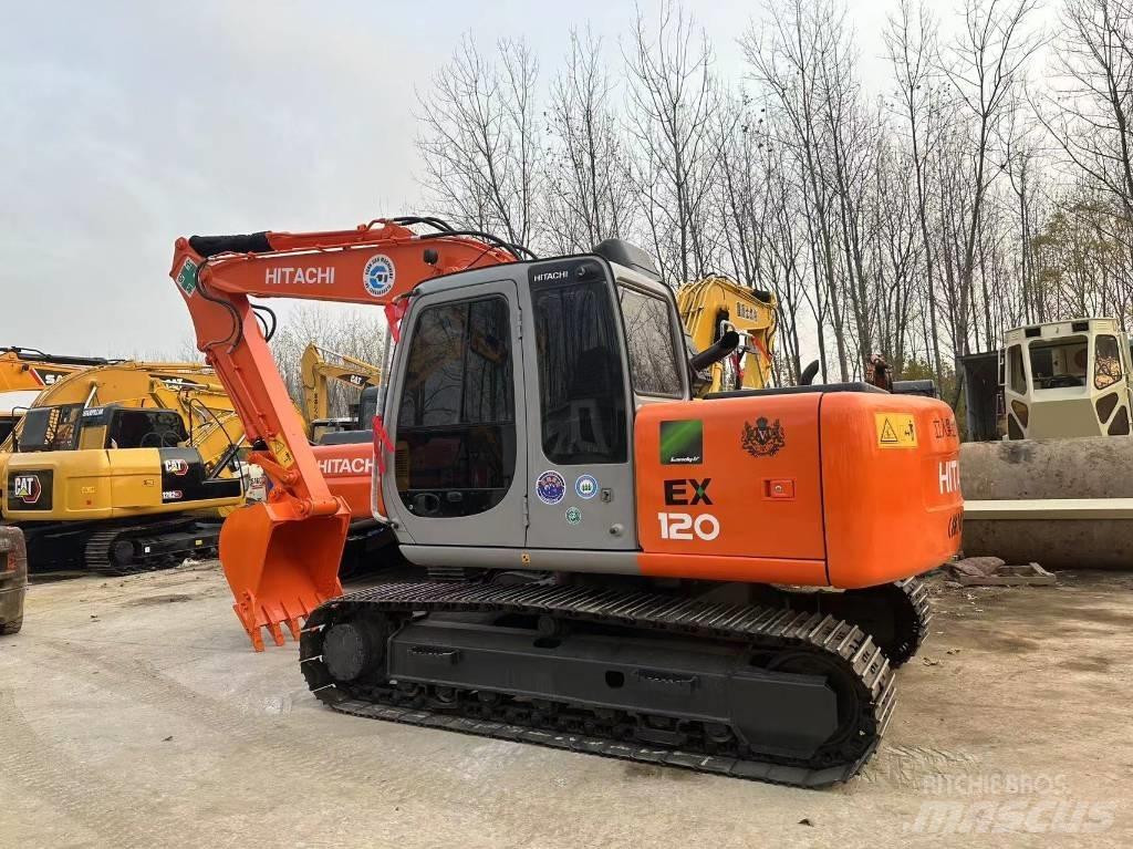 Hitachi EX120 Lánctalpas kotrók