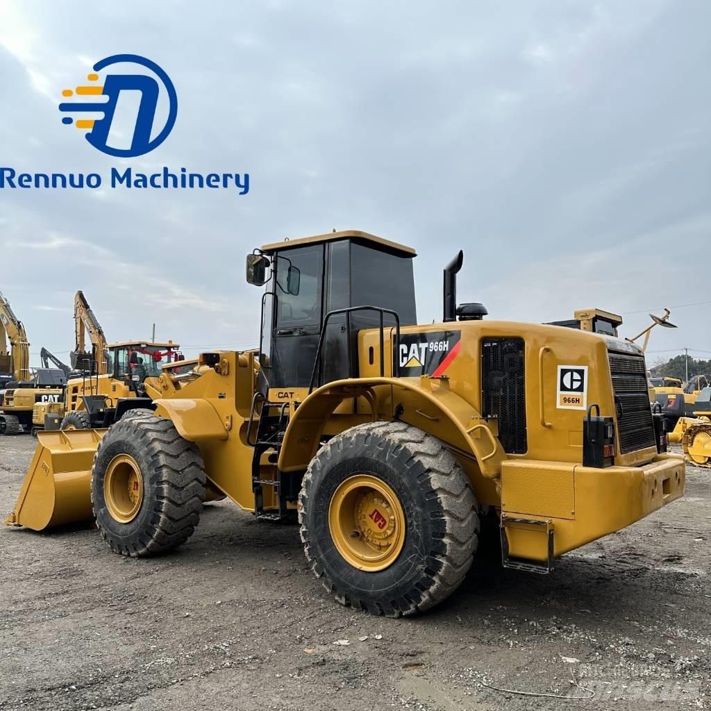 CAT 966H Gumikerekes homlokrakodók