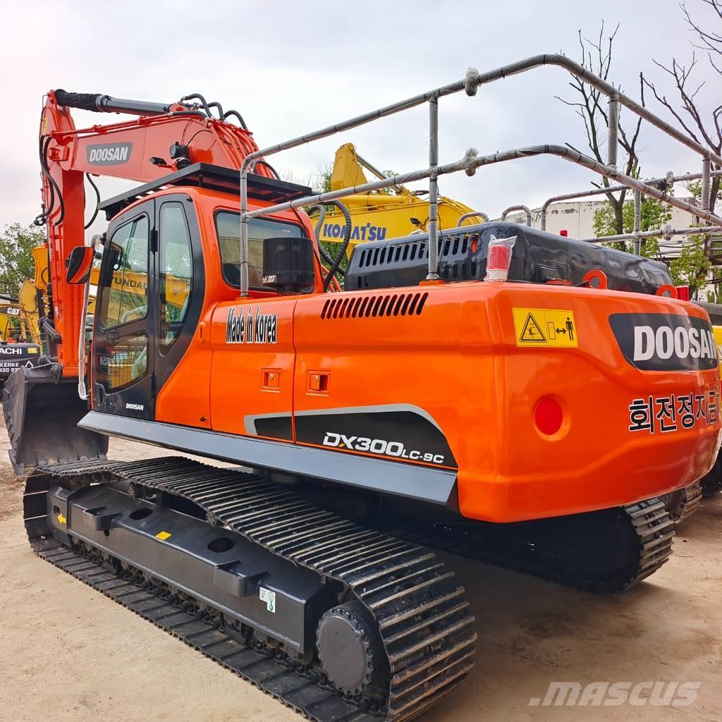Doosan DX300LC-9C Lánctalpas kotrók