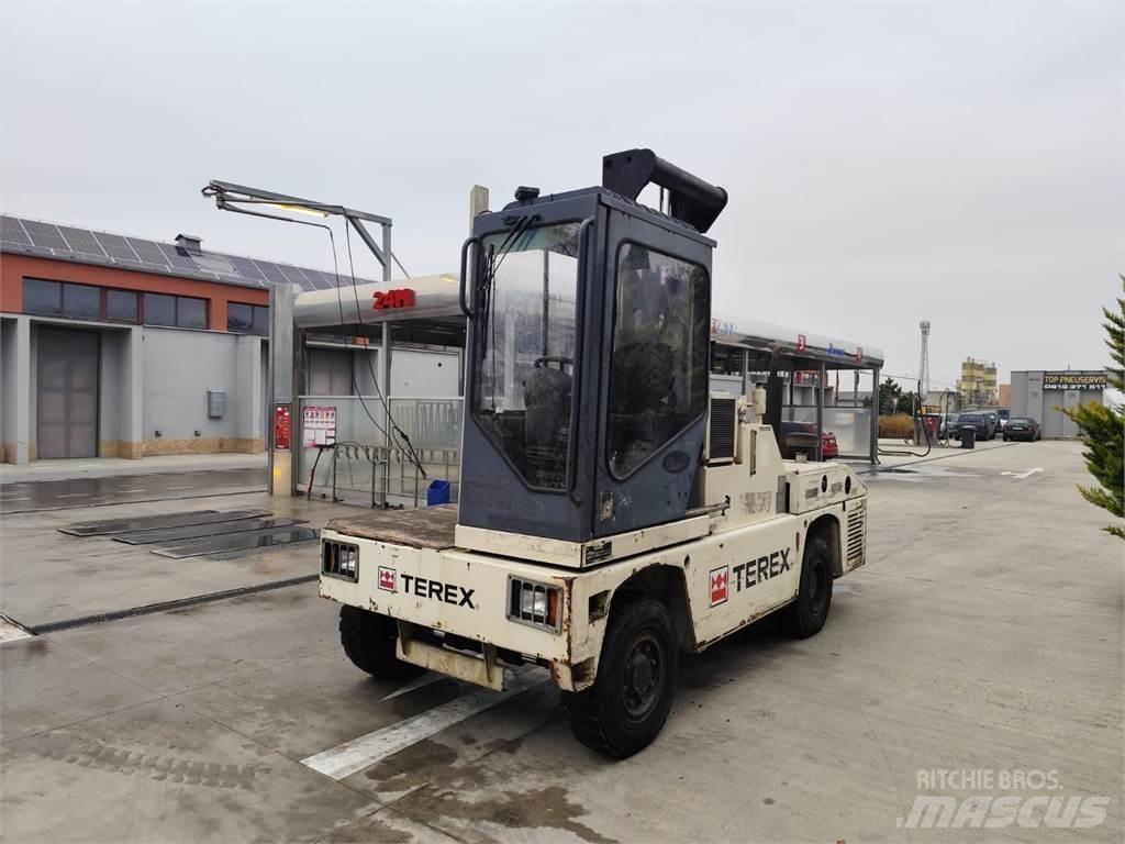 Terex Fuchs SF50U Oldalvillás targonca