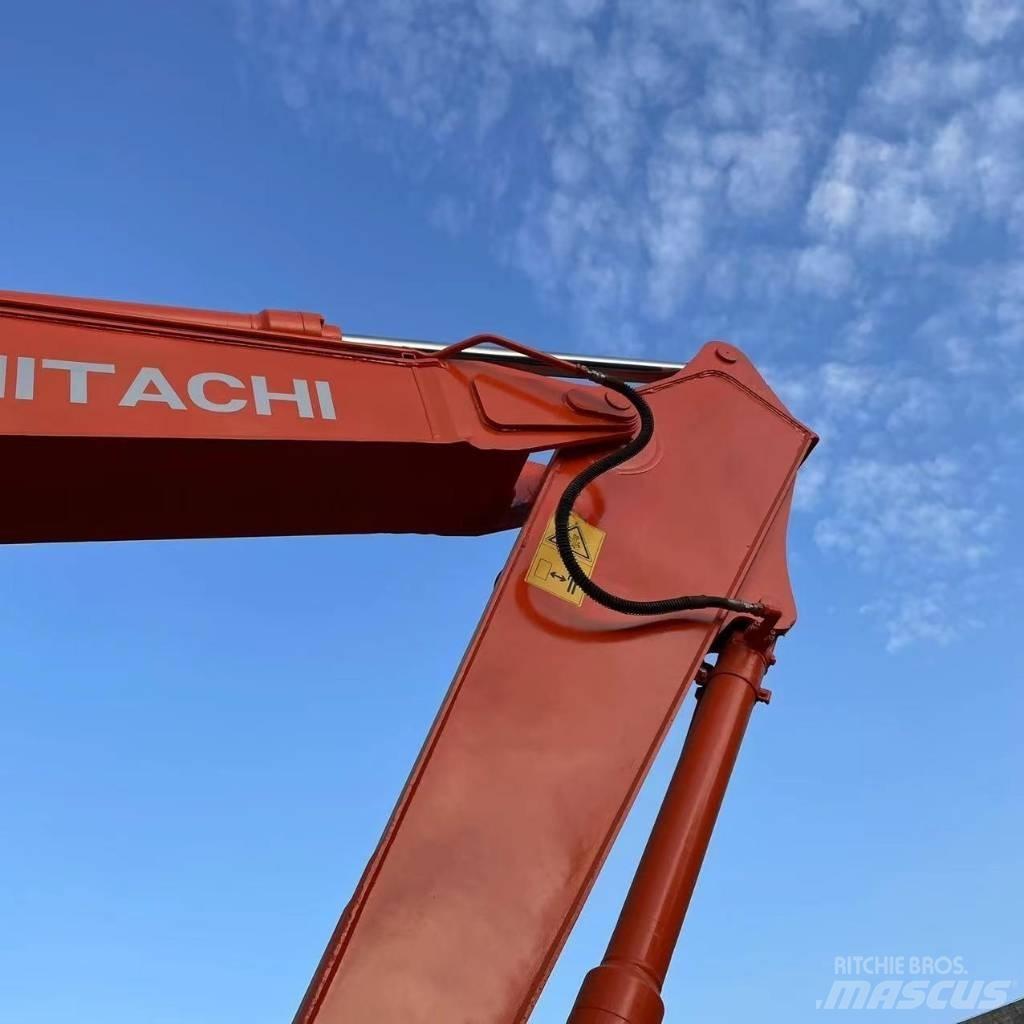 Hitachi ZX200 Lánctalpas kotrók