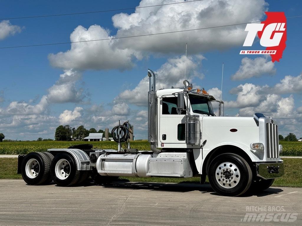 Peterbilt 388 Nyergesvontatók
