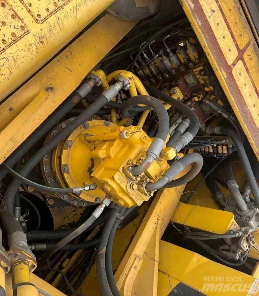 Komatsu PC 450 LC-8 Lánctalpas kotrók