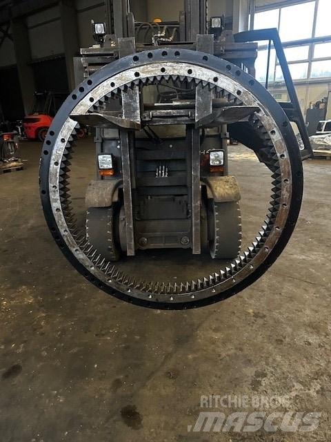 CAT M 316 BEARING Alváz és felfüggesztés