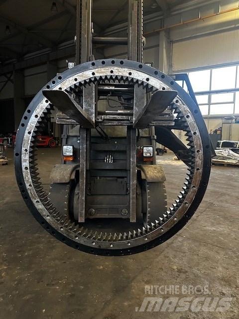 CAT M 316 BEARING Alváz és felfüggesztés
