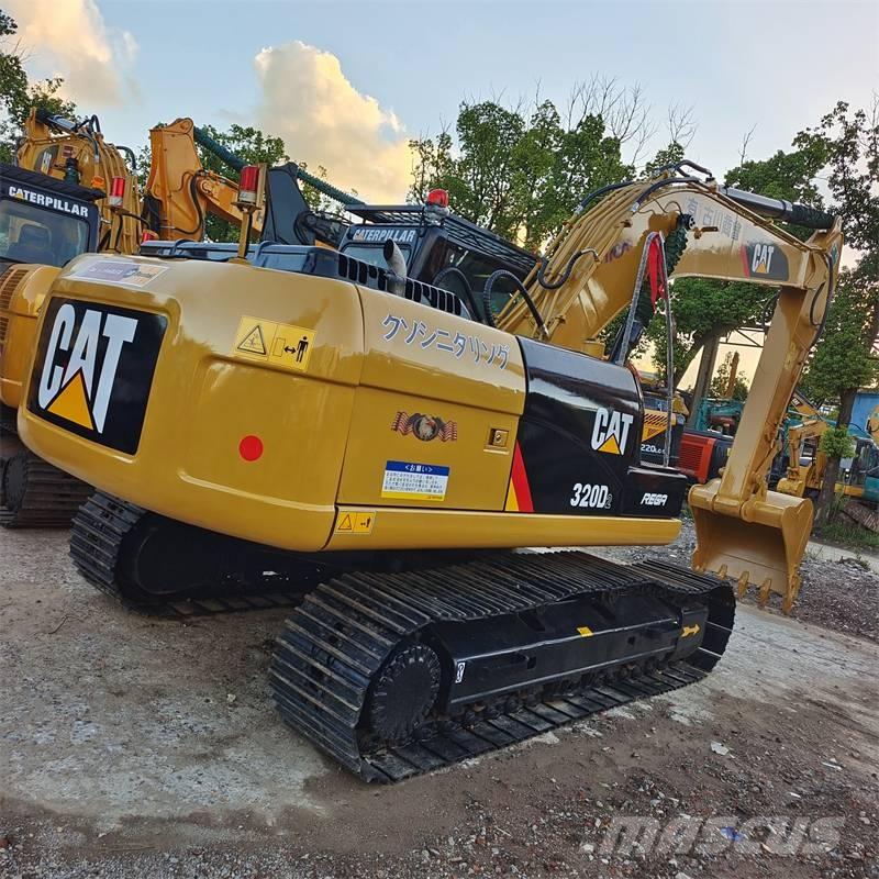CAT 320 D Lánctalpas kotrók