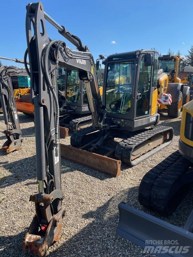 Volvo ECR50D Mini kotrók < 7t