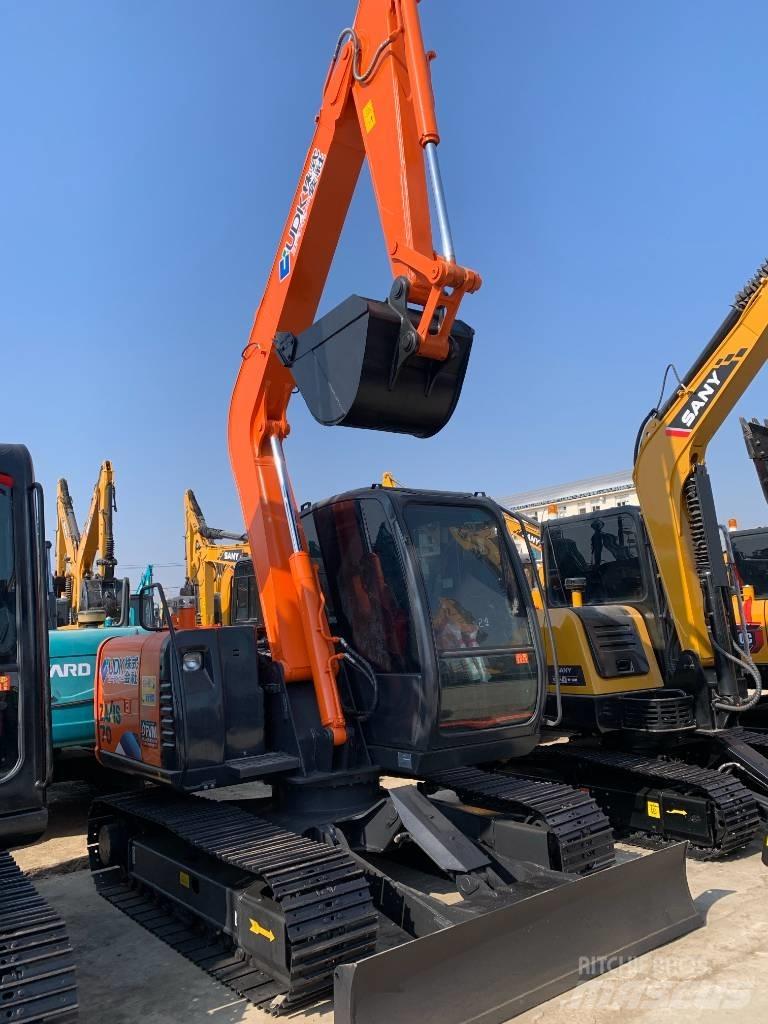 Hitachi ZX 70 Mini kotrók < 7t