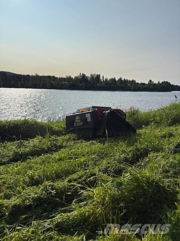 Blue Bird FM 24-70 Tolókaros fűnyírók