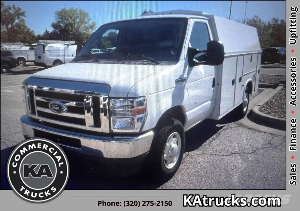 Ford E 350 Econoline Kis teherszállító/Platós kocsi