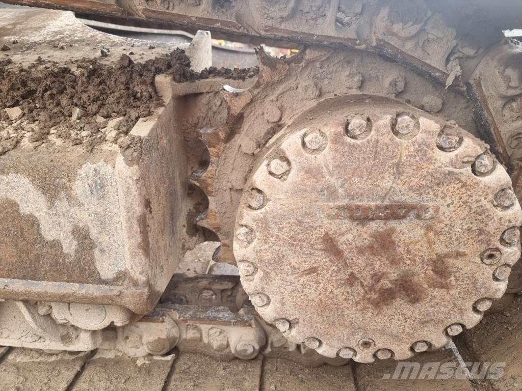 Volvo EC 250 D L Lánctalpas kotrók