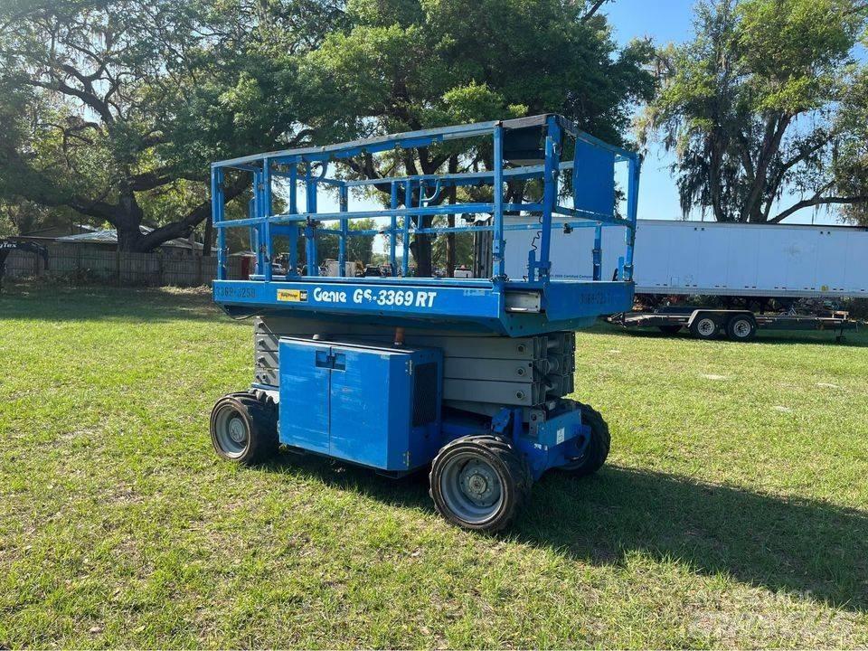 Genie GS 3369 RT Ollós emelők