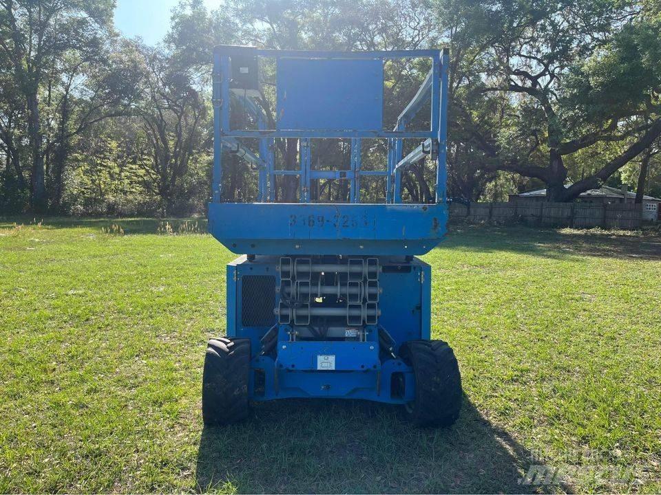 Genie GS 3369 RT Ollós emelők
