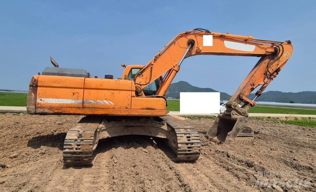 Doosan DX 300 LCA Lánctalpas kotrók