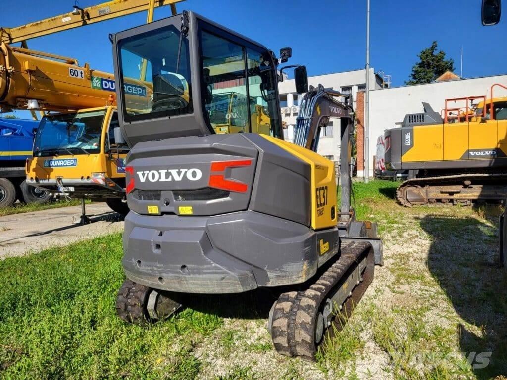 Volvo EC37F Mini kotrók < 7t