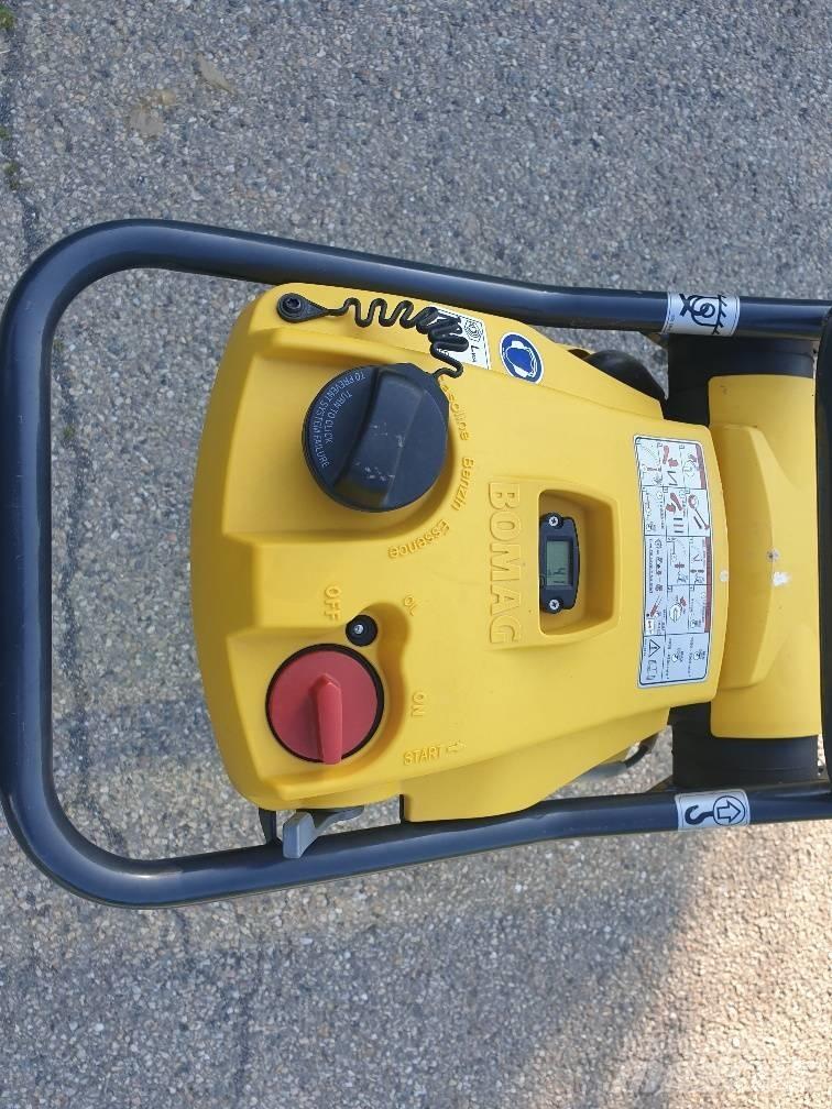 Bomag BT 65 Vibrátorok