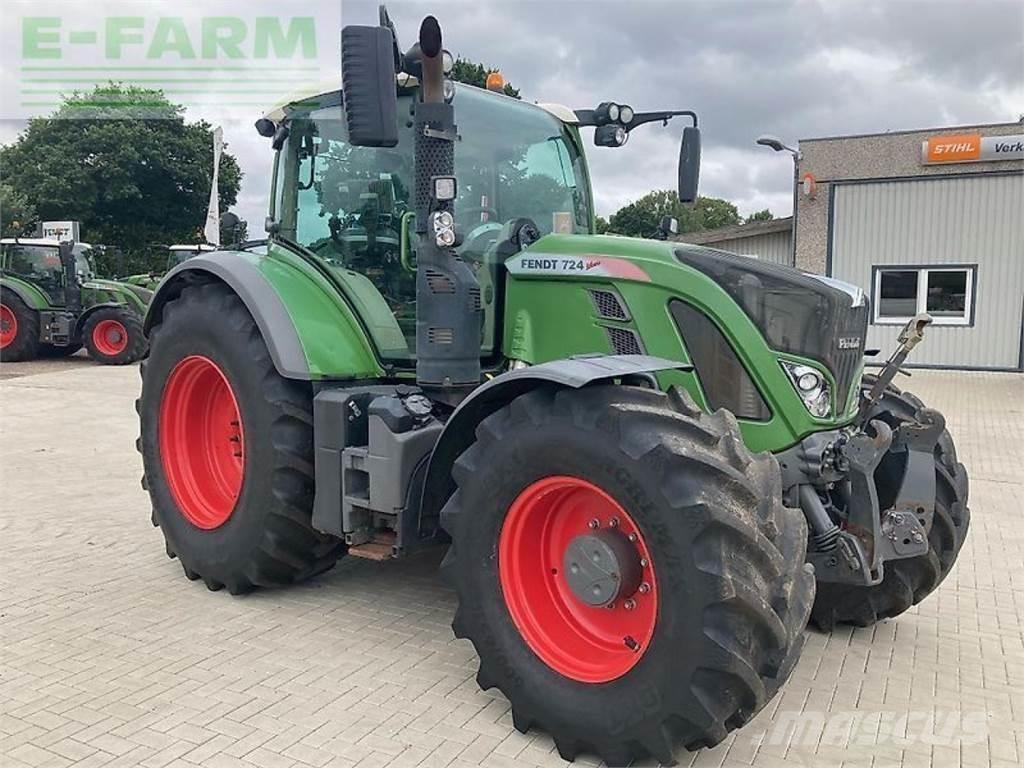 Fendt 724 vario s4 Traktorok