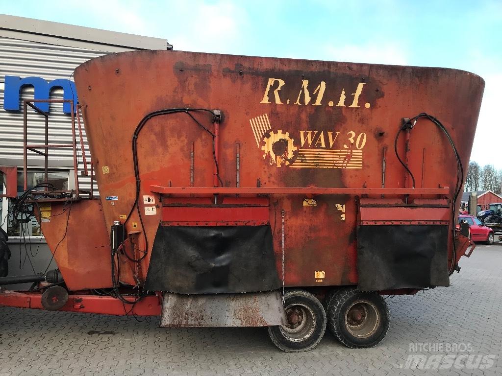  R.M.H WAV 30 Takarmánykeverők