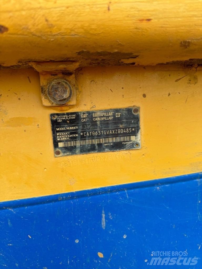 CAT 631 G Földnyesők (szkréperek)