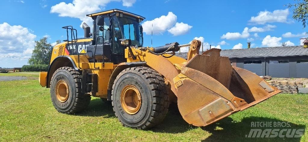 CAT 966 KXE Gumikerekes homlokrakodók