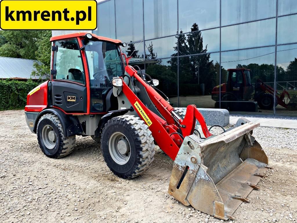 JCB 407 Gumikerekes homlokrakodók