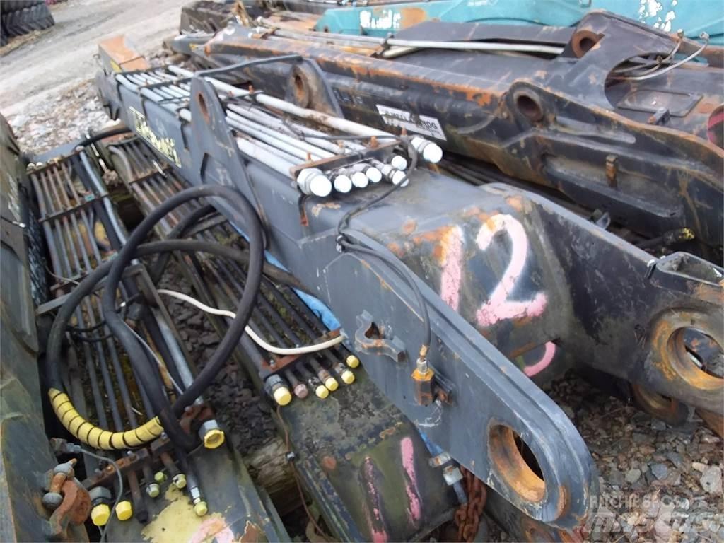 Loglift 210 Betakarító daruk