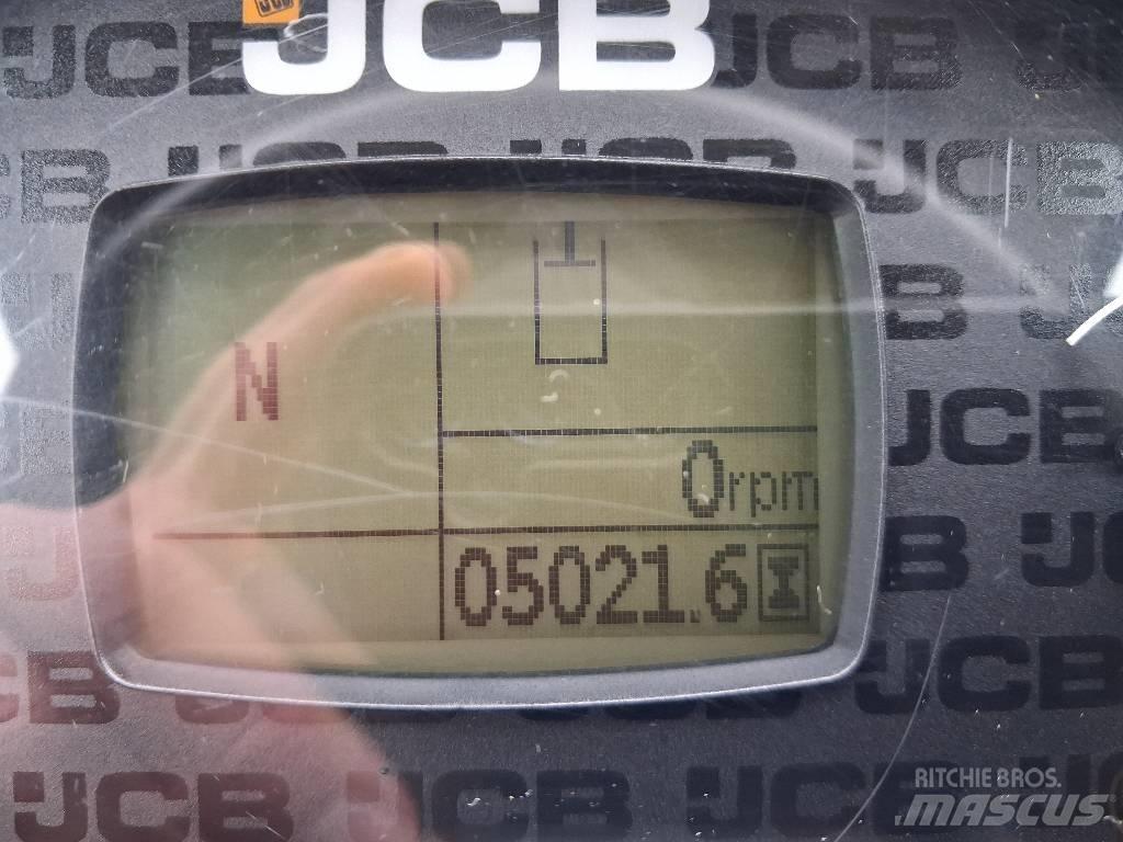 JCB 407 Gumikerekes homlokrakodók