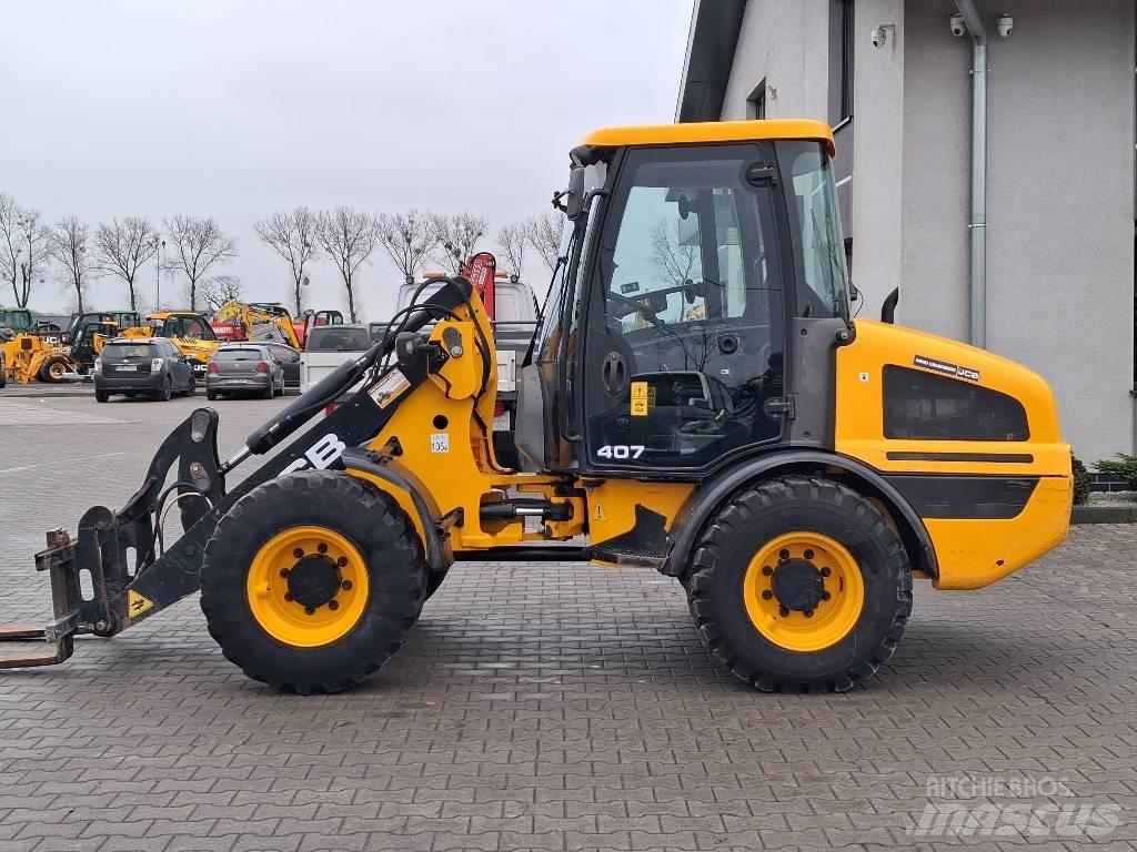 JCB 407 Gumikerekes homlokrakodók