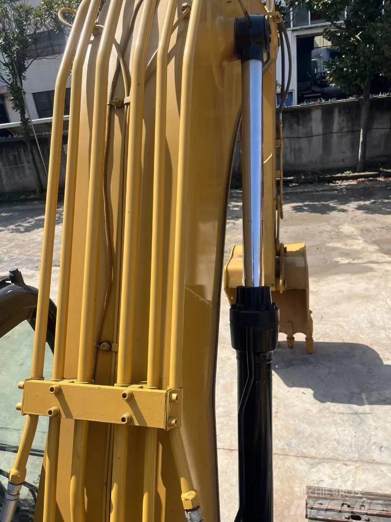 CAT 315 D2 Lánctalpas kotrók