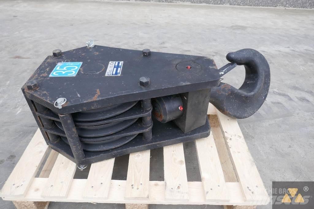  EPE Hookblock 35T Csőfektető dózerek