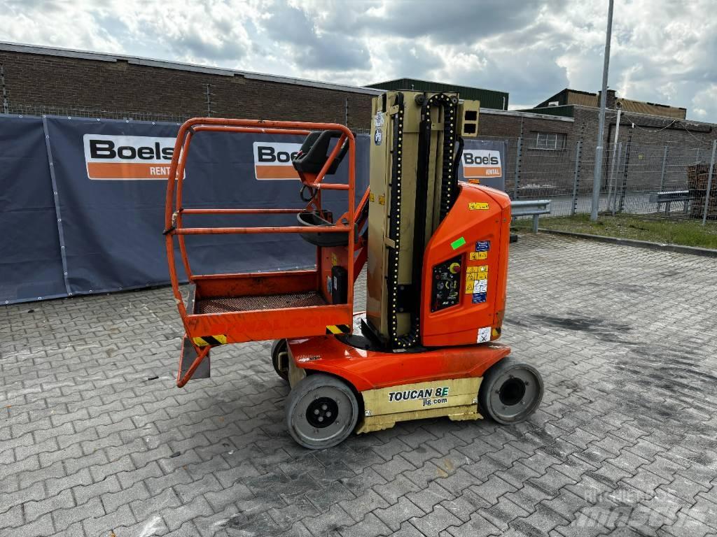 JLG T08E Személyemelők