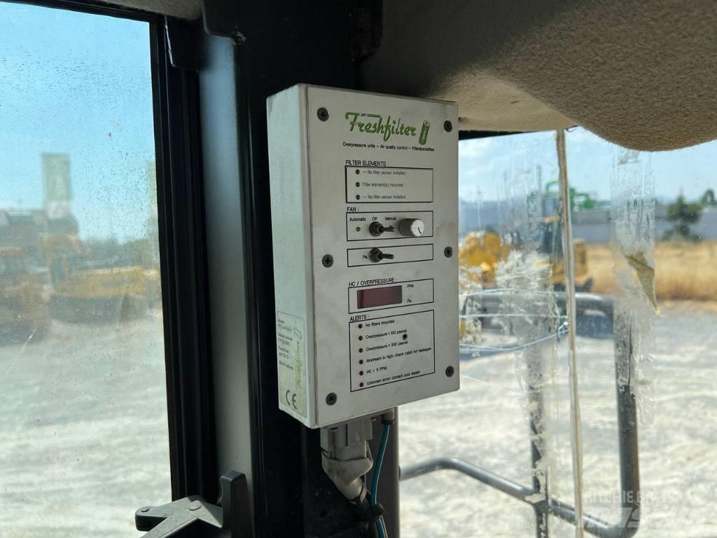 CAT 950 K Gumikerekes homlokrakodók