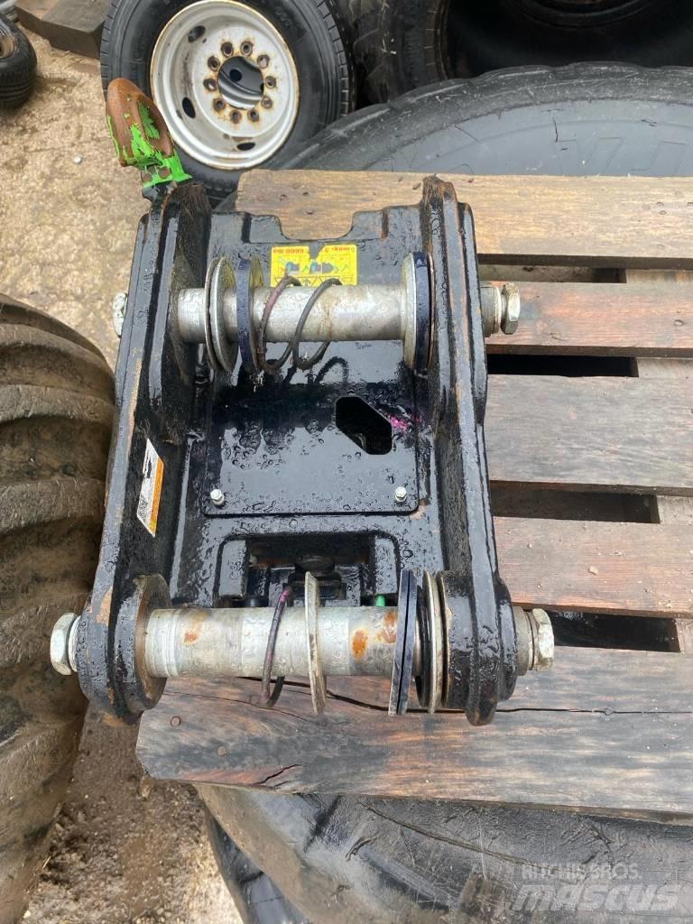 Steelwrist QC S45 Gyors csatlakozók
