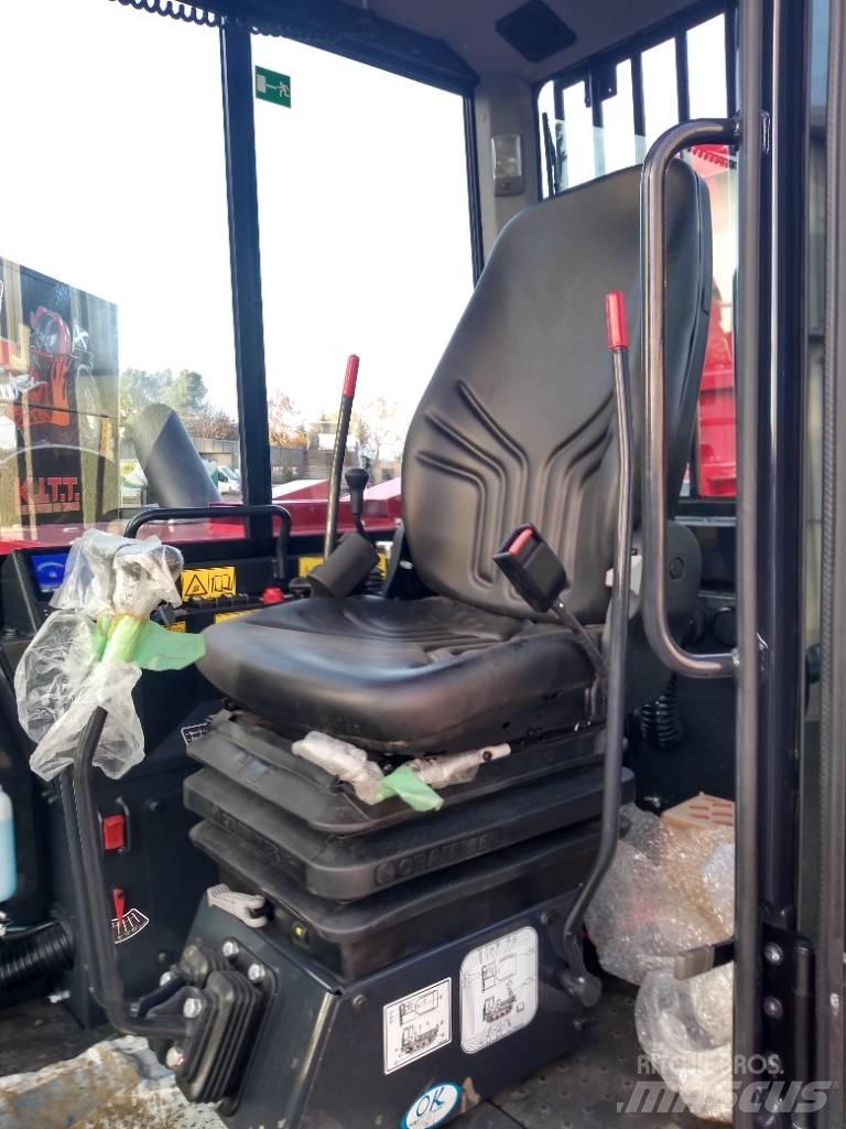 Yanmar C50R-5 Lánctalpas dömperek