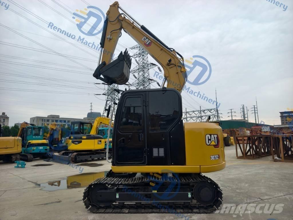 CAT 307E2 Mini kotrók < 7t