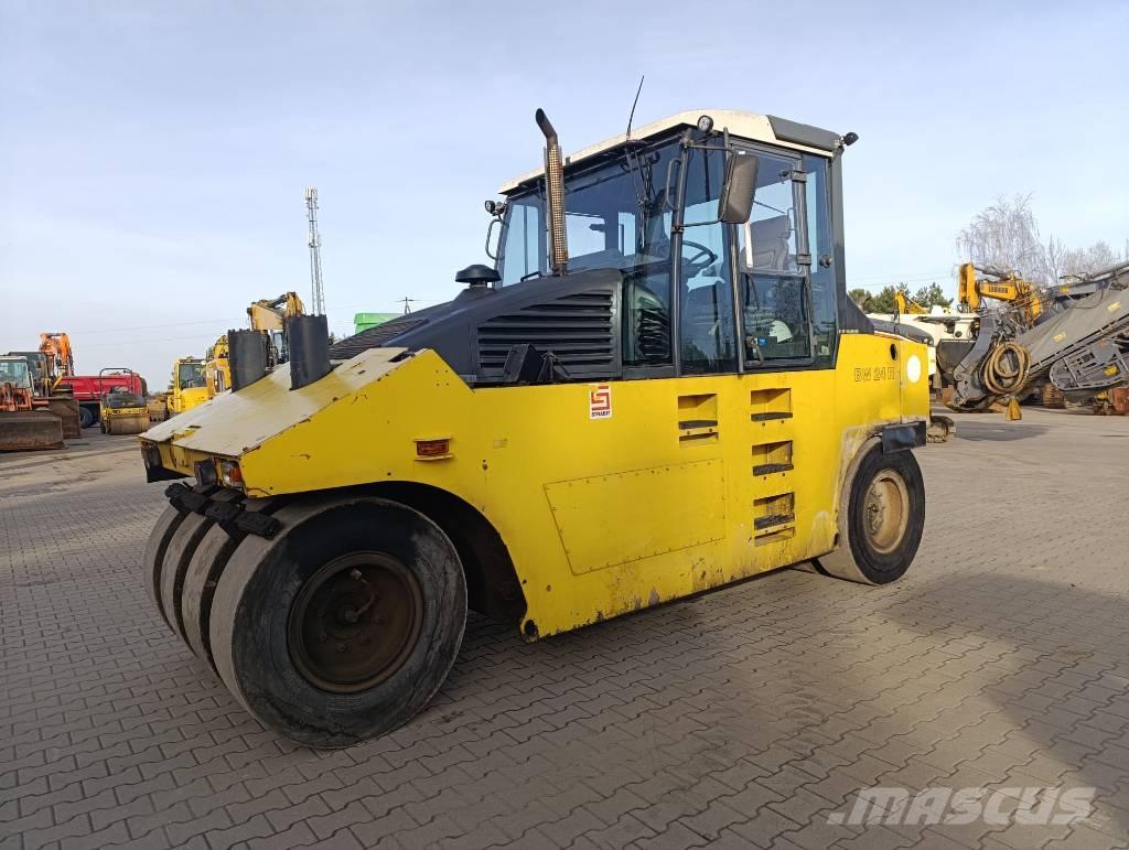 Bomag BW 24 R Pneumatikus kerekes hengerek