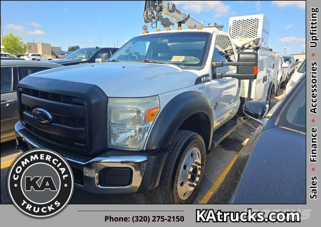 Ford F 550 XL SD Lánctalpas daruk
