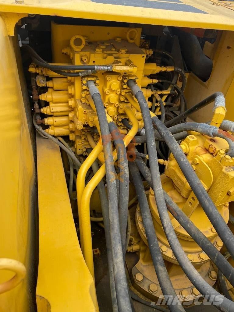 Komatsu PC 270 Lánctalpas kotrók