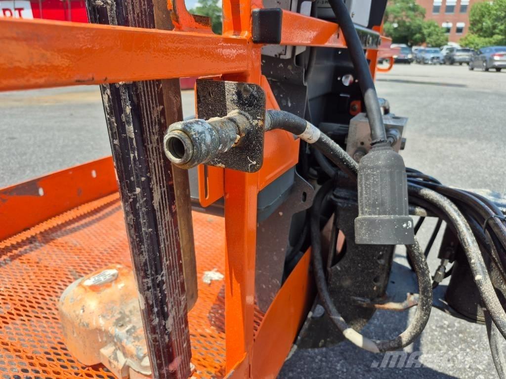 JLG 600 S Teleszkópos emelők