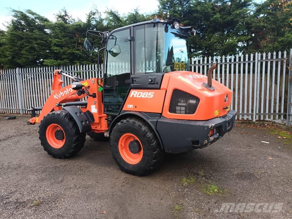 Kubota R 085 Gumikerekes homlokrakodók