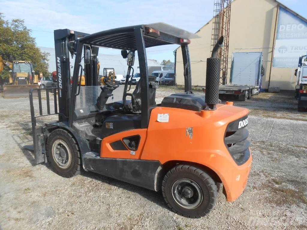 Doosan D50 SC-09 Dízel targoncák