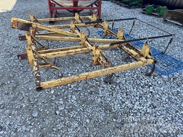  CUSTOM MADE 8 Építőipar - Egyebek