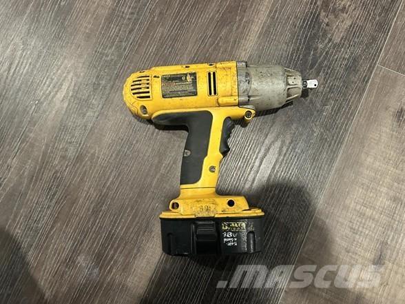 DeWalt DW059 Műszerek, mérő és automatizáló berendezések