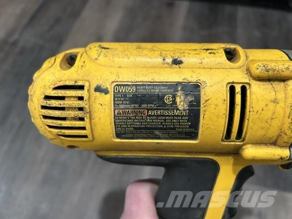 DeWalt DW059 Műszerek, mérő és automatizáló berendezések