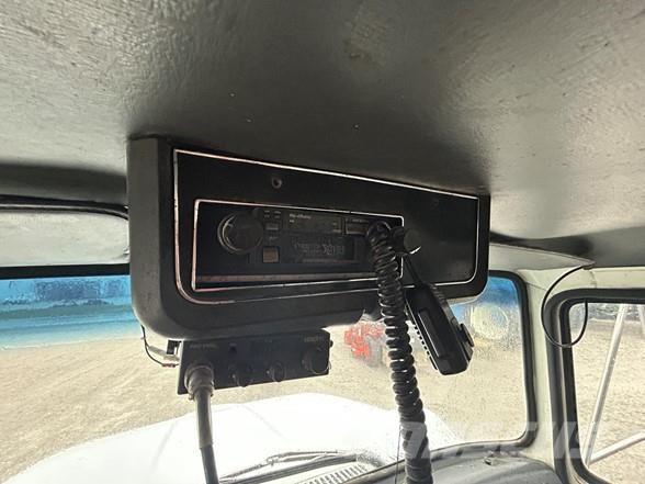 Ford L9000 Építőipar - Egyebek