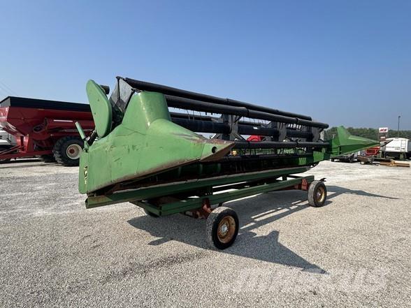 John Deere 220 Kombájn adapterek