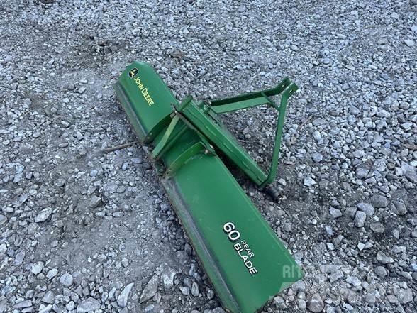 John Deere 60 Tolólapok