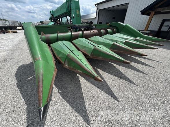 John Deere 653 Kombájn adapterek